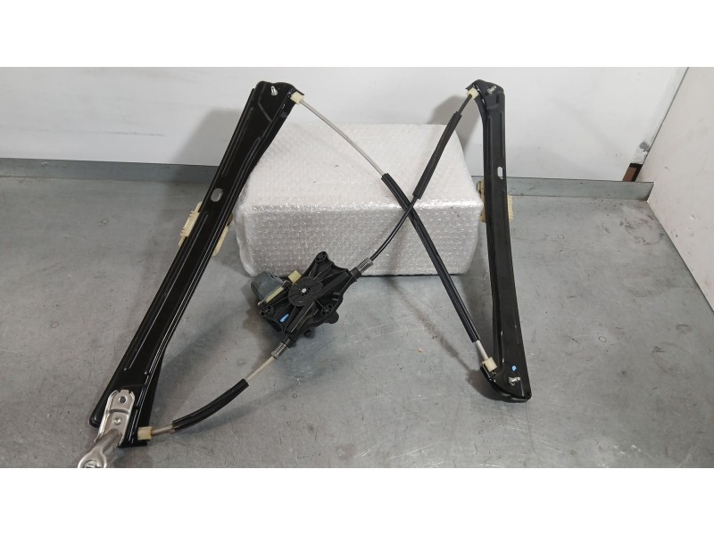Recambio de elevalunas delantero derecho para volkswagen tiguan (ad1, ax1) 1.5 tsi referencia OEM IAM 5NA837462A  