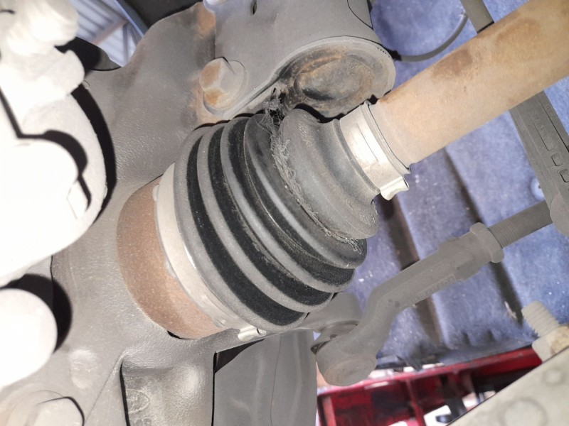Recambio de transmision delantera derecha para ford focus iv (hn) 1.5 ecoblue referencia OEM IAM 2581504  