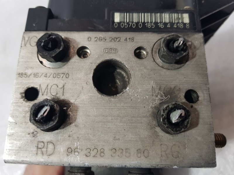 Recambio de abs para peugeot 607 (s1) pack referencia OEM IAM 9632833580 0265202418 BOSCH