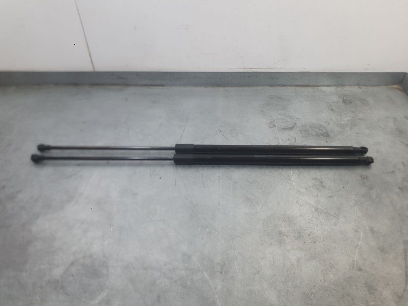 Recambio de amortiguadores maletero / porton para peugeot 5008 ii (mc_, mj_, mr_, m4_) 1.6 bluehdi 120 referencia OEM IAM 984114