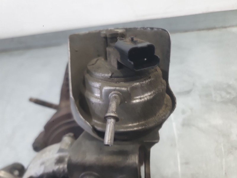 Recambio de turbocompresor para peugeot 5008 ii (mc_, mj_, mr_, m4_) 1.6 bluehdi 120 referencia OEM IAM   