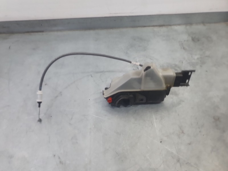 Recambio de cerradura puerta trasera izquierda para peugeot 5008 ii (mc_, mj_, mr_, m4_) 1.6 bluehdi 120 referencia OEM IAM 9822