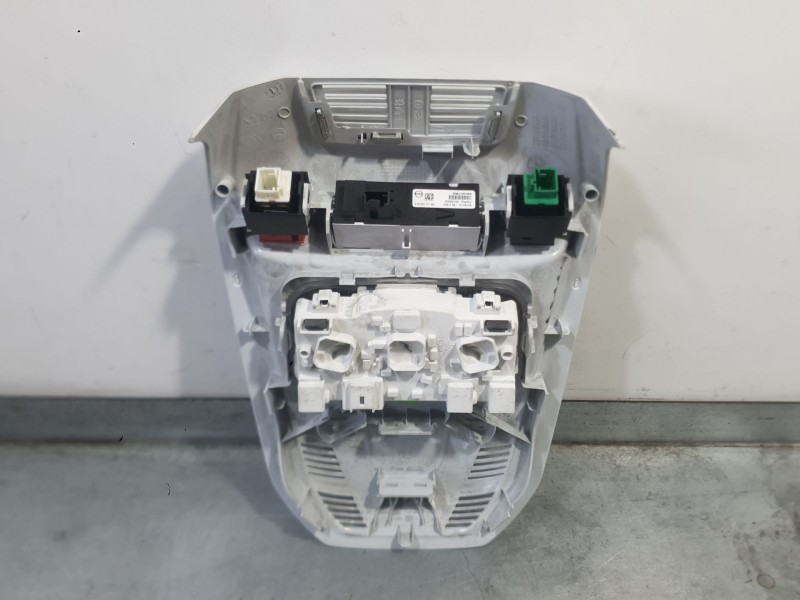 Recambio de luz interior para peugeot 5008 ii (mc_, mj_, mr_, m4_) 1.6 bluehdi 120 referencia OEM IAM 96887290PR  