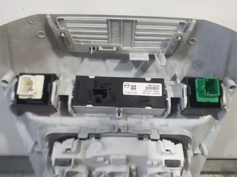 Recambio de luz interior para peugeot 5008 ii (mc_, mj_, mr_, m4_) 1.6 bluehdi 120 referencia OEM IAM 96887290PR  