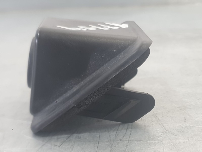 Recambio de camara vision trasera para peugeot 5008 ii (mc_, mj_, mr_, m4_) 1.6 bluehdi 120 referencia OEM IAM 9809301080  