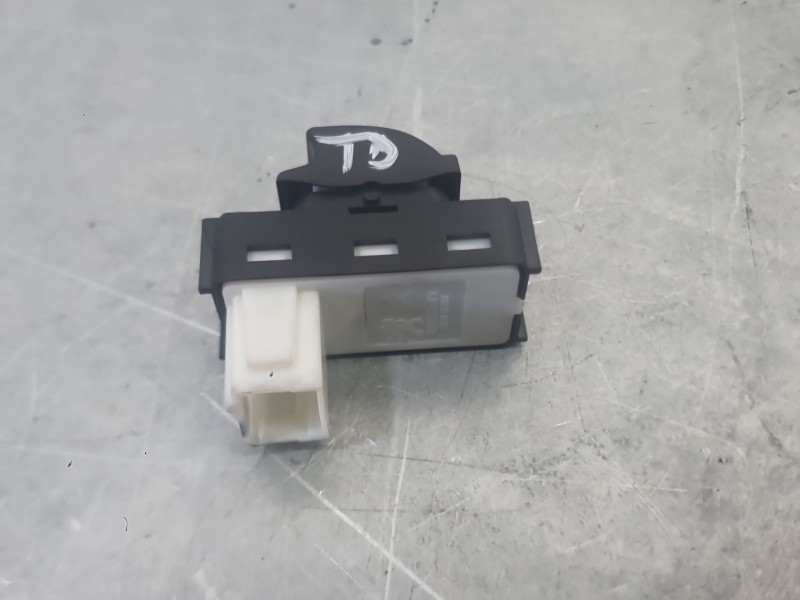 Recambio de mando elevalunas trasero derecho para peugeot 5008 ii (mc_, mj_, mr_, m4_) 1.6 bluehdi 120 referencia OEM IAM 980448