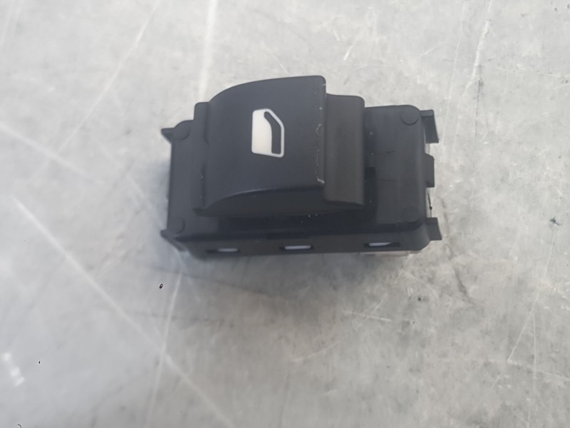 Recambio de mando elevalunas delantero derecho para peugeot 5008 ii (mc_, mj_, mr_, m4_) 1.6 bluehdi 120 referencia OEM IAM 9804