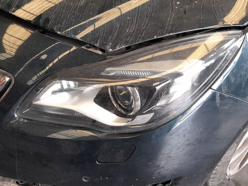 Recambio de faro izquierdo para opel insignia a (g09) 1.6 cdti (68) referencia OEM IAM 39031207  