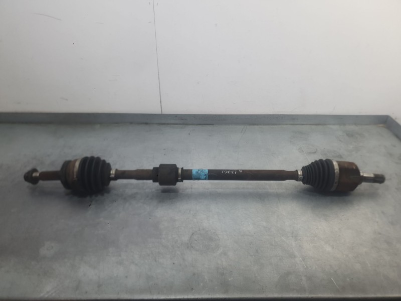 Recambio de transmision delantera derecha para kia stonic (yb) 1.0 t-gdi referencia OEM IAM 49501H8150SJ  