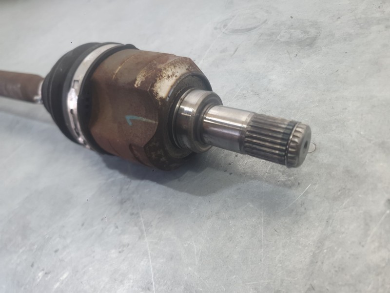 Recambio de transmision delantera derecha para kia stonic (yb) 1.0 t-gdi referencia OEM IAM 49501H8150SJ  