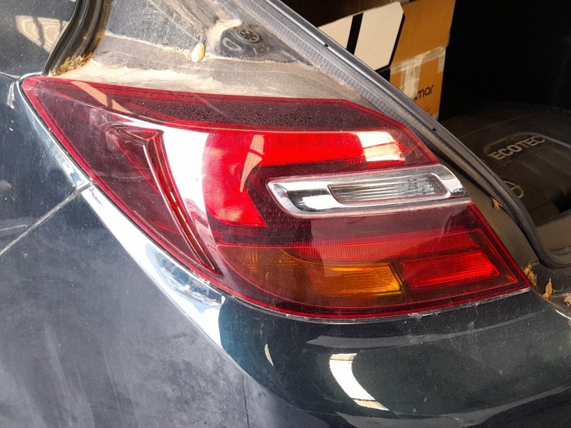 Recambio de piloto trasero izquierdo exterior para opel insignia a (g09) 1.6 cdti (68) referencia OEM IAM 39024200  
