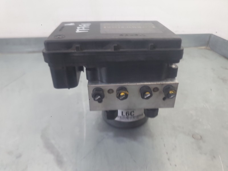 Recambio de abs para kia stonic (yb) 1.0 t-gdi referencia OEM IAM 58920H8250  