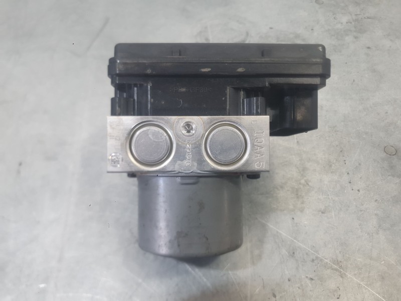 Recambio de abs para kia stonic (yb) 1.0 t-gdi referencia OEM IAM 58920H8250  