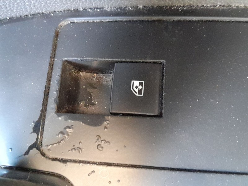 Recambio de mando elevalunas delantero derecho para opel insignia a (g09) 1.6 cdti (68) referencia OEM IAM 22915102  