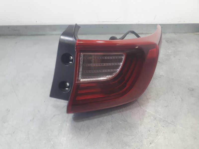 Recambio de piloto trasero derecho exterior para kia stonic (yb) 1.0 t-gdi referencia OEM IAM 92402H8500  