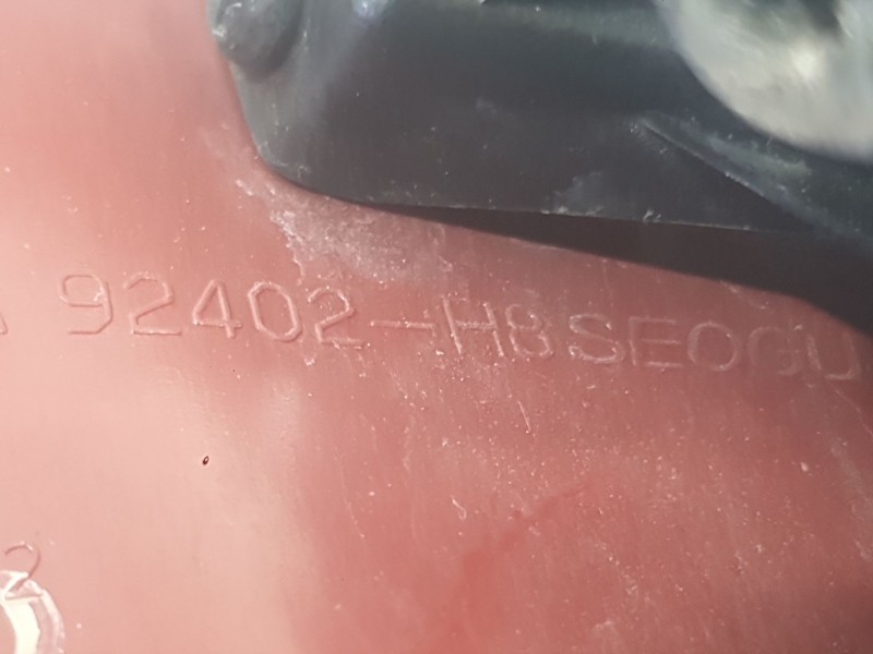 Recambio de piloto trasero derecho exterior para kia stonic (yb) 1.0 t-gdi referencia OEM IAM 92402H8500  