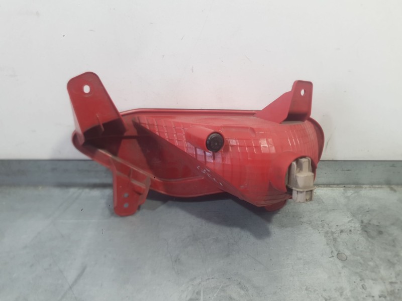 Recambio de piloto trasero izquierdo paragolpes para kia stonic (yb) 1.0 t-gdi referencia OEM IAM 92405H8410  