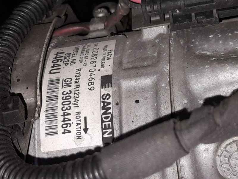 Recambio de compresor aire acondicionado para opel insignia a (g09) 1.6 cdti (68) referencia OEM IAM 39157291 95529061 