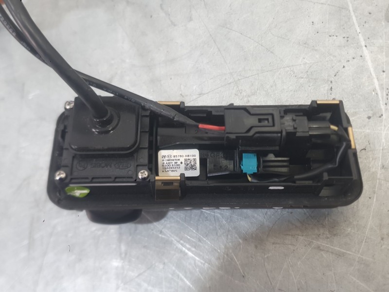 Recambio de camara vision trasera para kia stonic (yb) 1.0 t-gdi referencia OEM IAM 95766H8100  