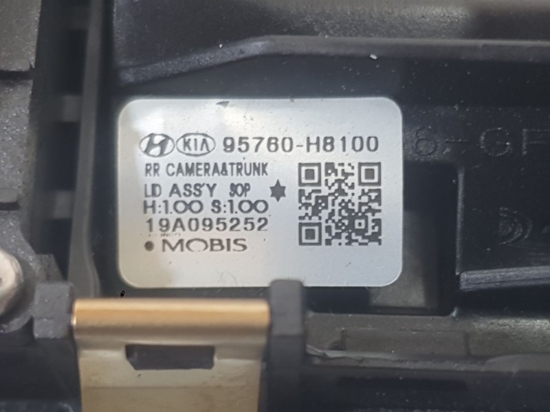 Recambio de camara vision trasera para kia stonic (yb) 1.0 t-gdi referencia OEM IAM 95766H8100  
