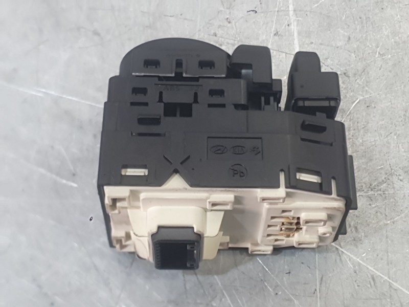 Recambio de mando retrovisor para kia stonic (yb) 1.0 t-gdi referencia OEM IAM 93530H8000  