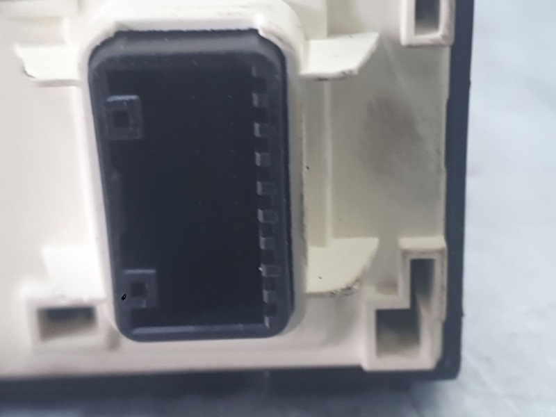 Recambio de mando retrovisor para kia stonic (yb) 1.0 t-gdi referencia OEM IAM 93530H8000  