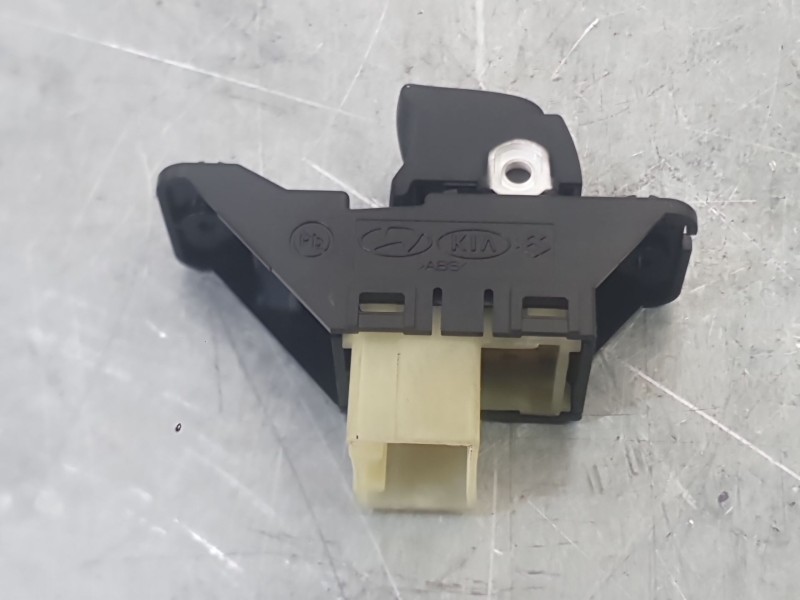 Recambio de mando elevalunas delantero derecho para kia stonic (yb) 1.0 t-gdi referencia OEM IAM 93576H8000  