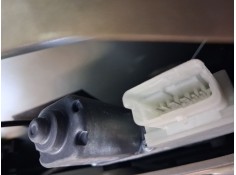 Recambio de elevalunas delantero derecho para peugeot 308 ii (lb_, lp_, lw_, lh_, l3_) 1.2 thp 110 referencia OEM IAM 9826079480