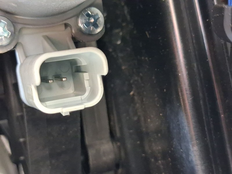 Recambio de elevalunas delantero derecho para nissan qashqai ii (j11, j11_) 1.5 dci referencia OEM IAM 807004EA0D  2 PINS