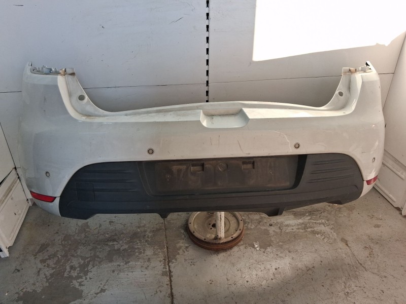 Recambio de paragolpes trasero para renault clio iv (bh_) 1.5 dci 90 referencia OEM IAM 850126718R  