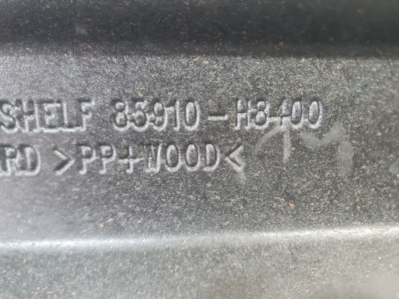Recambio de bandeja trasera para kia stonic (yb) 1.0 t-gdi referencia OEM IAM 85910H8400WK  