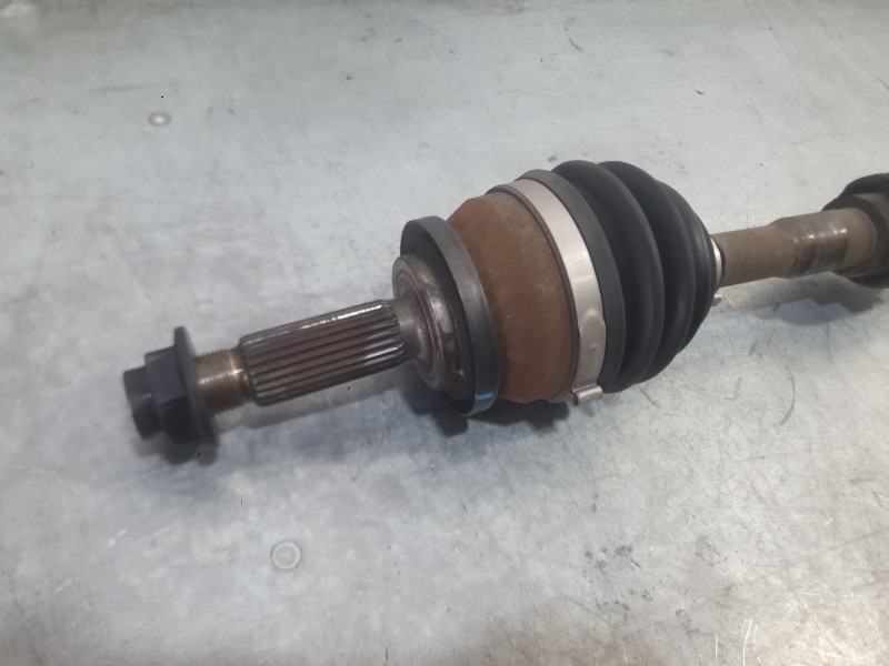 Recambio de transmision delantera derecha para kia stonic (yb) 1.0 t-gdi referencia OEM IAM 49501H8150SJ  