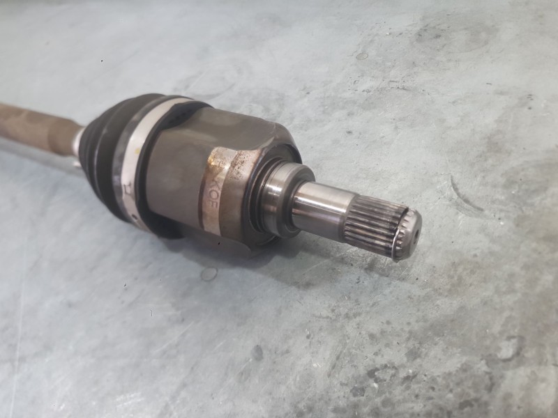 Recambio de transmision delantera derecha para kia stonic (yb) 1.0 t-gdi referencia OEM IAM 49501H8150SJ  