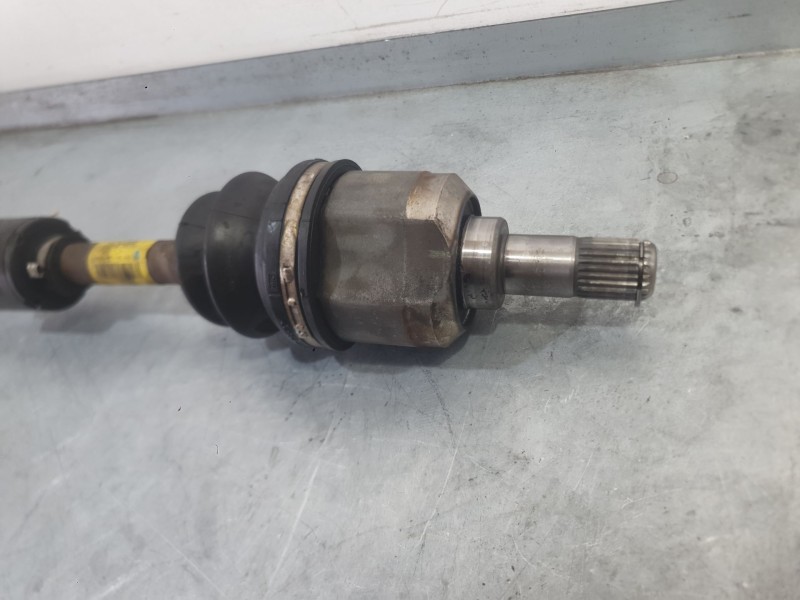 Recambio de transmision delantera izquierda para kia stonic (yb) 1.0 t-gdi referencia OEM IAM 49500H8150SJ  