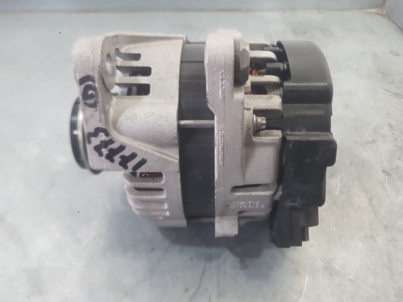 Recambio de alternador para kia stonic (yb) 1.0 t-gdi referencia OEM IAM 3730004950  