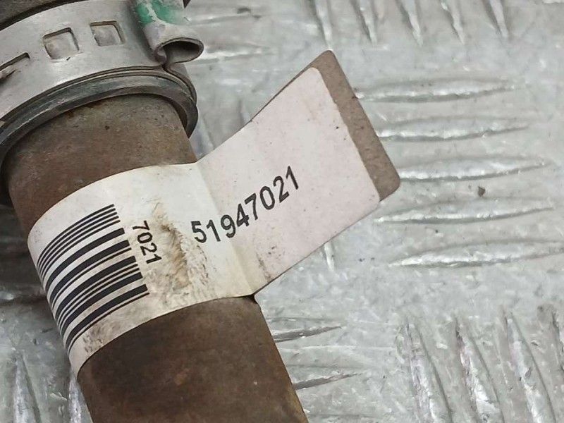 Recambio de transmision delantera derecha para alfa romeo mito (145) basis referencia OEM IAM 51947021  