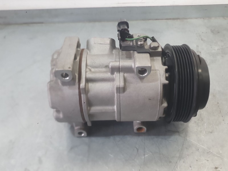 Recambio de compresor aire acondicionado para kia stonic (yb) 1.0 t-gdi referencia OEM IAM 97701H8400  