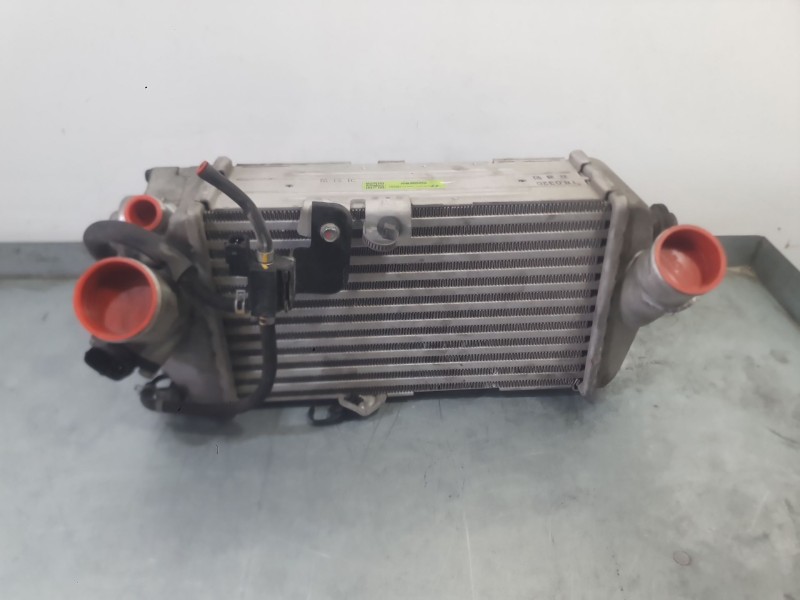 Recambio de intercooler para kia stonic (yb) 1.0 t-gdi referencia OEM IAM 2827004610  