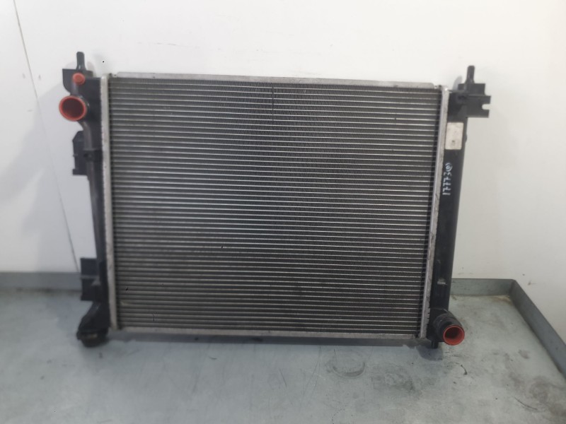Recambio de radiador agua para kia stonic (yb) 1.0 t-gdi referencia OEM IAM 25310H8600  