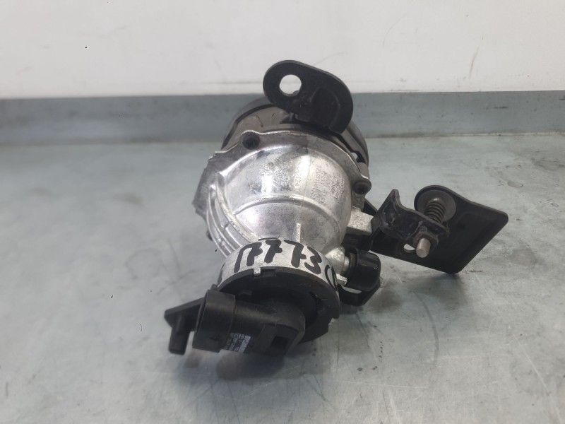 Recambio de faro antiniebla izquierdo para kia stonic (yb) 1.0 t-gdi referencia OEM IAM 92201H8400  