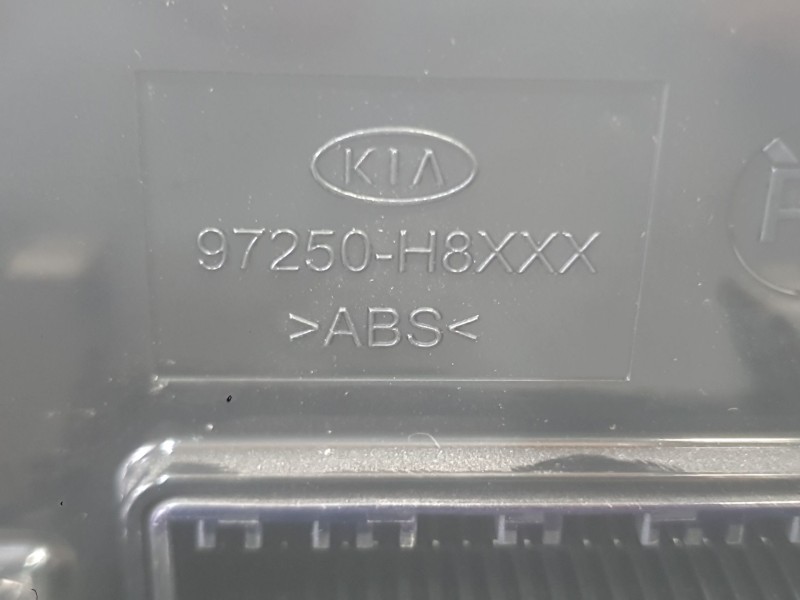 Recambio de mando climatizador para kia stonic (yb) 1.0 t-gdi referencia OEM IAM   