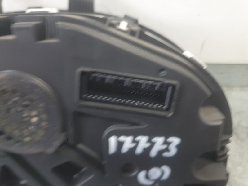 Recambio de cuadro instrumentos para kia stonic (yb) 1.0 t-gdi referencia OEM IAM 94011H8110  
