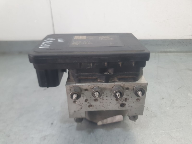 Recambio de abs para renault megane iv hatchback (b9a/m/n_) 1.2 tce 100 (b9ms) referencia OEM IAM 476600737R  