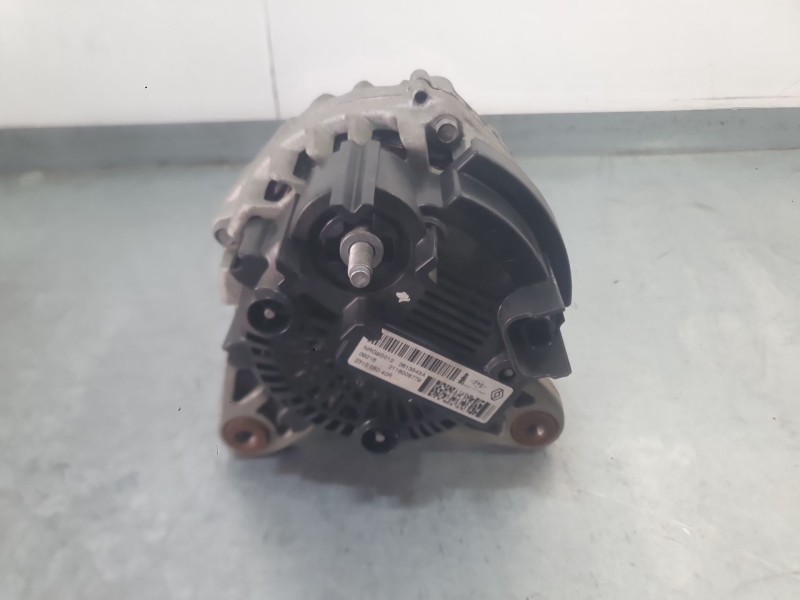 Recambio de alternador para renault megane iv hatchback (b9a/m/n_) 1.2 tce 100 (b9ms) referencia OEM IAM 231000643R 231006677R 