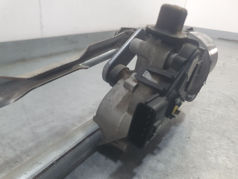 Recambio de motor limpia delantero para renault megane iv hatchback (b9a/m/n_) 1.2 tce 100 (b9ms) referencia OEM IAM 288100819R 