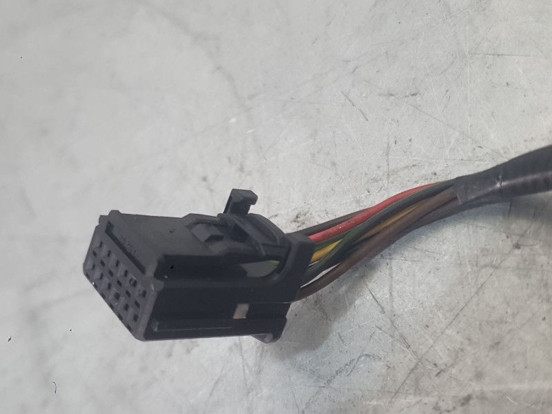 Recambio de retrovisor izquierdo para renault megane iv hatchback (b9a/m/n_) 1.2 tce 100 (b9ms) referencia OEM IAM 963020604R  