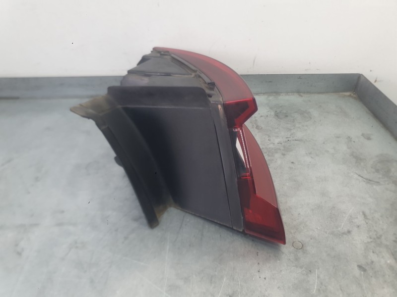 Recambio de piloto trasero derecho exterior para renault megane iv hatchback (b9a/m/n_) 1.2 tce 100 (b9ms) referencia OEM IAM 26