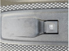 Recambio de mando elevalunas delantero derecho para dacia sandero iii 1.0 tce 90 eco-g referencia OEM IAM 254118044R  