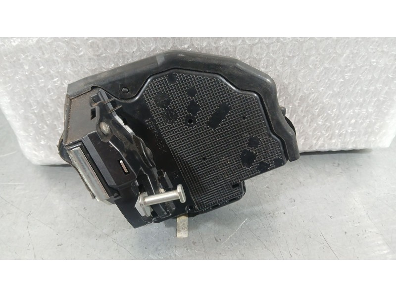Recambio de cerradura puerta trasera derecha para toyota rav 4 iii (_a3_) 2.0 (zsa35_) referencia OEM IAM 6905042021  