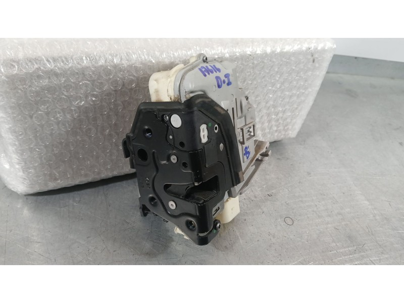 Recambio de cerradura puerta delantera izquierda para audi q3 (8ub, 8ug) 2.0 tdi referencia OEM IAM 8J1837015B  